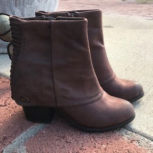 FERGILICIOUS BOOTS